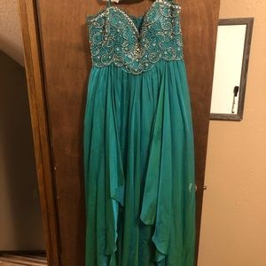 Designer color shifting prom dress